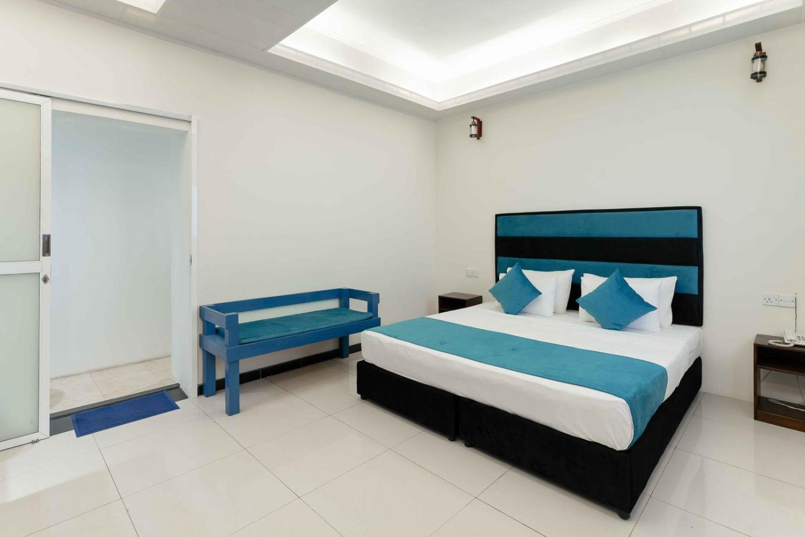 Beach Corridor Hotel & Spa With Free Airport Shuttle Negombo Exterior photo