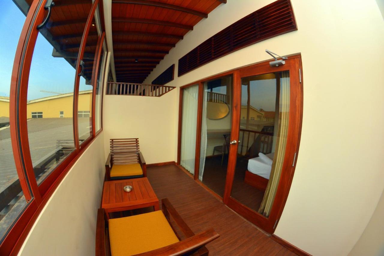 Beach Corridor Hotel & Spa With Free Airport Shuttle Negombo Exterior photo